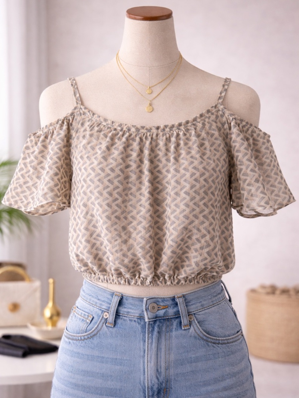 Hollister Beige Geometric Off-Shoulder Crop Top